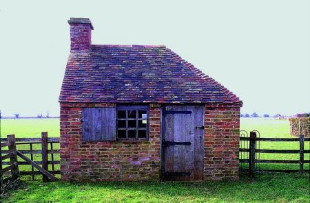 A typical looker’s hut